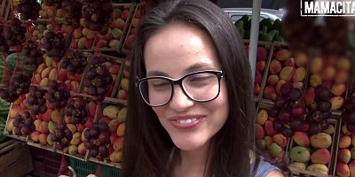 Hot Colombiana Jenifer Valencia Picked Up & POV Style Fucked By Big Cock - CARNE DEL MERCADO