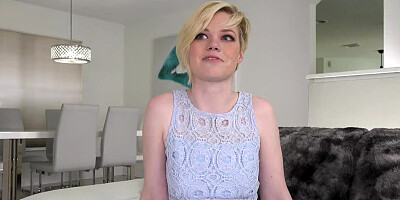 Graceful teen Pearl Sinclair is ready for some good drilling