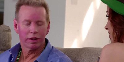 Leprechaun stepdaughter's st. patrick's day footjob