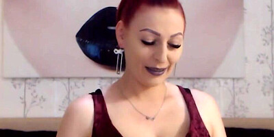 Naughty amateur mature is having some fun in front of the cam