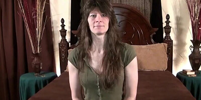 MILF lady sucks that cock in 69 oral sex position