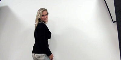 Czech blonde sucks dick during casting and has her pussy drilled