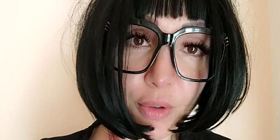 Lavinia Della Love plays with her boobs in front of the cam