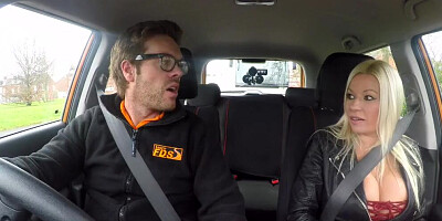 Michelle Thorne and Ryan Ryder are fucking in a taxi cab