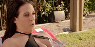 Angela White & Chris Diamond are fucking in this scene