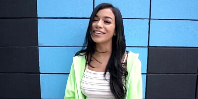 SAVANNAH SIXX FUCKED DURING PORN CASTING