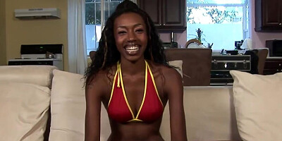 Pleasing ebony chick is in heat and wants to ride the boyfriend's BBC