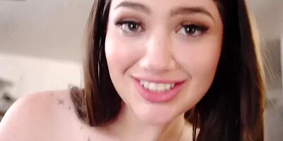 Alyx Star get some action 2