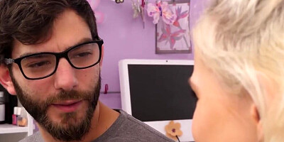 Stepsister wants his Cum for Money