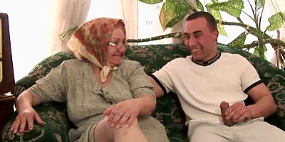 Chubby grandma is being fucked in this kinky homemade video