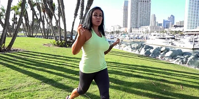 MILF Simone Garza's Pussy is Ready for a Workout