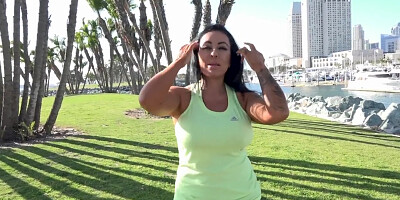 MILF Simone Garza's Pussy is Ready for a Workout