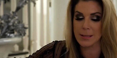 Sweet Heart Video - Charlotte Sins Tries To Help Kayla Paige Get Over Her Break Up