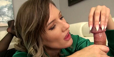 Kinky MILF Reagan Lush talks dirty while giving a handjob