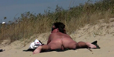 SPY BEACH - Amateur NUDIST Voyeur Fat MILF Close-Up Video