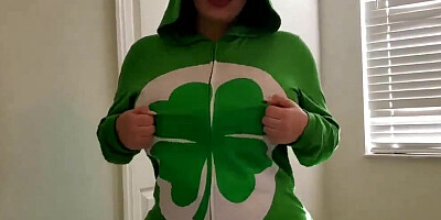 Voluptuous stepsister with a huge ass dicked down balls deep