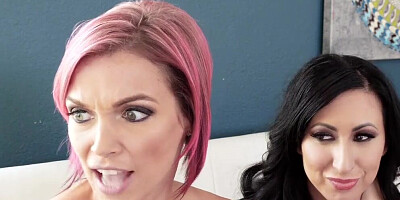 Three ladies freaking out in the sight of lickable pussies