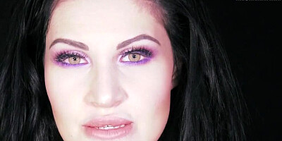 Kinky girl is hypnotizing you while giving some jerk off instructions