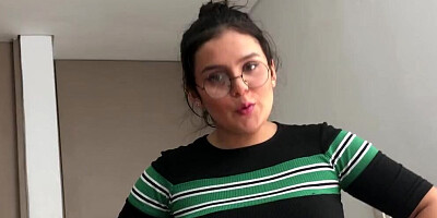 Horny stepmom rewards for good grades - Spanish porn