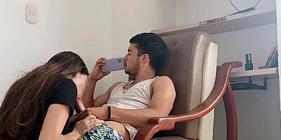 What a sexy and delicious blowjob from my stepsister I end up fucking her