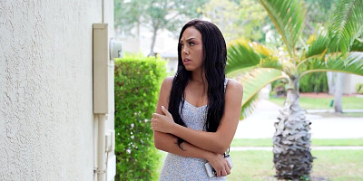 Carmela Clutch & Bianca are playing with each other's cunt