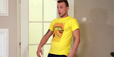 Fakehub: Eat Me For Thanksgiving on PornHD with Cassie Del Isla