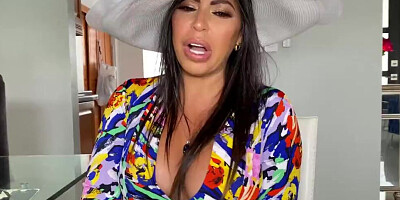 Latina cougar gives a sloppy blowjob and gets fucked hard