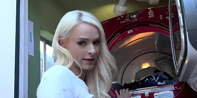 Kinky Family - Emma Hix - Fucking Canadian Stepdaughter