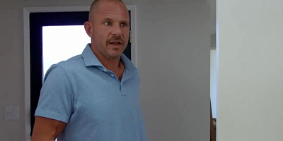 REALITY KINGS - Scott Nails Watches His Roommate Delilah Day Doing A Sexy Pose To Send To Her BF