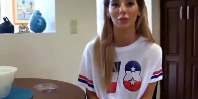 Delightful Amateur College Babe Pleasing New Roommate Guy