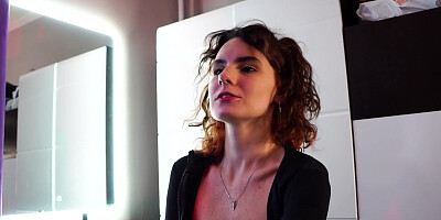 Gift in exchange for sex with a cute 18 year old girl - trying on a gift - blowjob - Darcy Dark