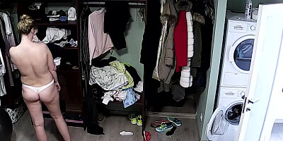 Spy cam catches this lovely mom as she changes her clothes