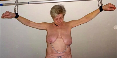 Slideshow with naughty mature ladies posing naked and spreading legs