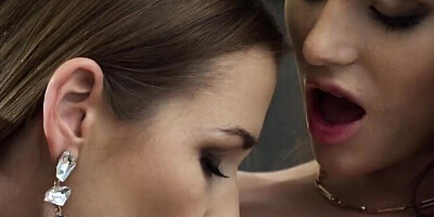 Depraved dyke chicks gathered for enjoying sapphic sex pleasures in a threesome