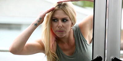 Sensual Nuru massage ended with pleasurable intercourse between a blonde and her client