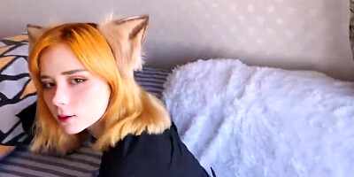 Amateur redhead is showing off her delicious ass and blowjob skills on the camera
