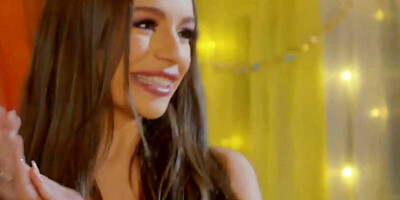 Jerkaoke Pornstar Alyx Star