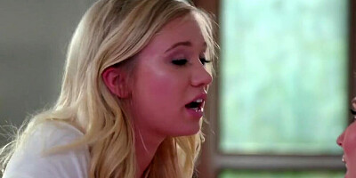 Bailey Brooke & Christie Stevens are licking each other's hole