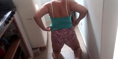 Horny Slut Stepsister With Giant Cameltoe Shows Off Her Huge Cameltoe In The Kitchen.
