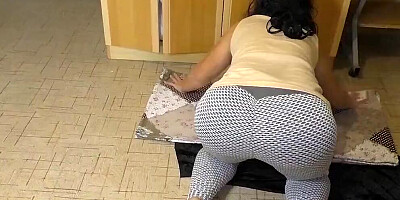 sweet mature ass begging for cock