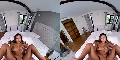 Gianna Dior gets her puss nailed with BBC in VR