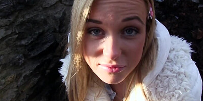 Czech girl has outdoor sex after stranger seduces her with money
