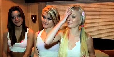 Ash Hollywood and her two girlfriends are making out on live webcam