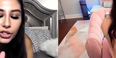 Two webcam hussies are rubbing their twats for one another during a lockdown