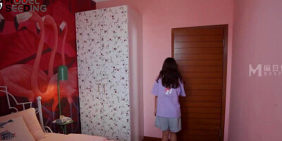 MD MSD004 The Indecent Love Of Father And Daughter - Li Xiao Lan MD MSD004父女的不倫之戀 - 李小藍