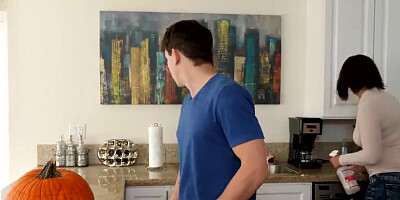 Fucks Stepsister right next to Stepmom - Bratty Sis