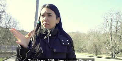 Asian girl is having public intercourse with a stranger in an abandoned building