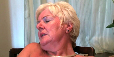 Chubby grannies and milfs masturbating