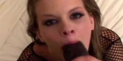 Slutty babe is wrapping her fuck hole around dude's BBC