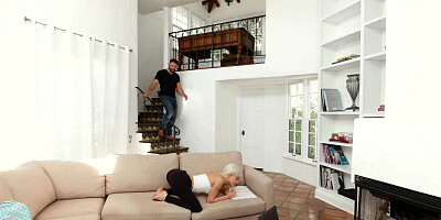 Very TIGHT 19 yrs old Kiara Cole inhales neighbor's cock